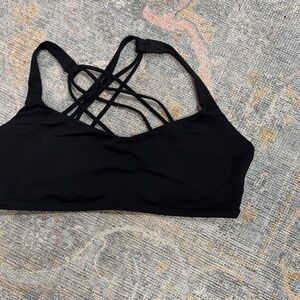 Lululemon Women's Black Strappy Bralette size 14
